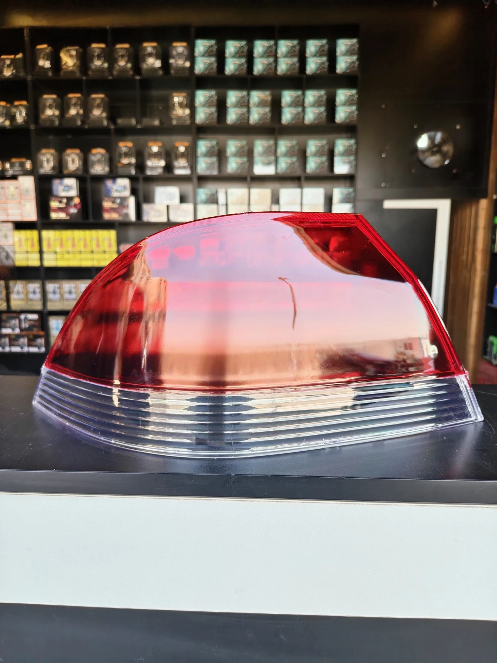 لانسر بومه احمر خلفي