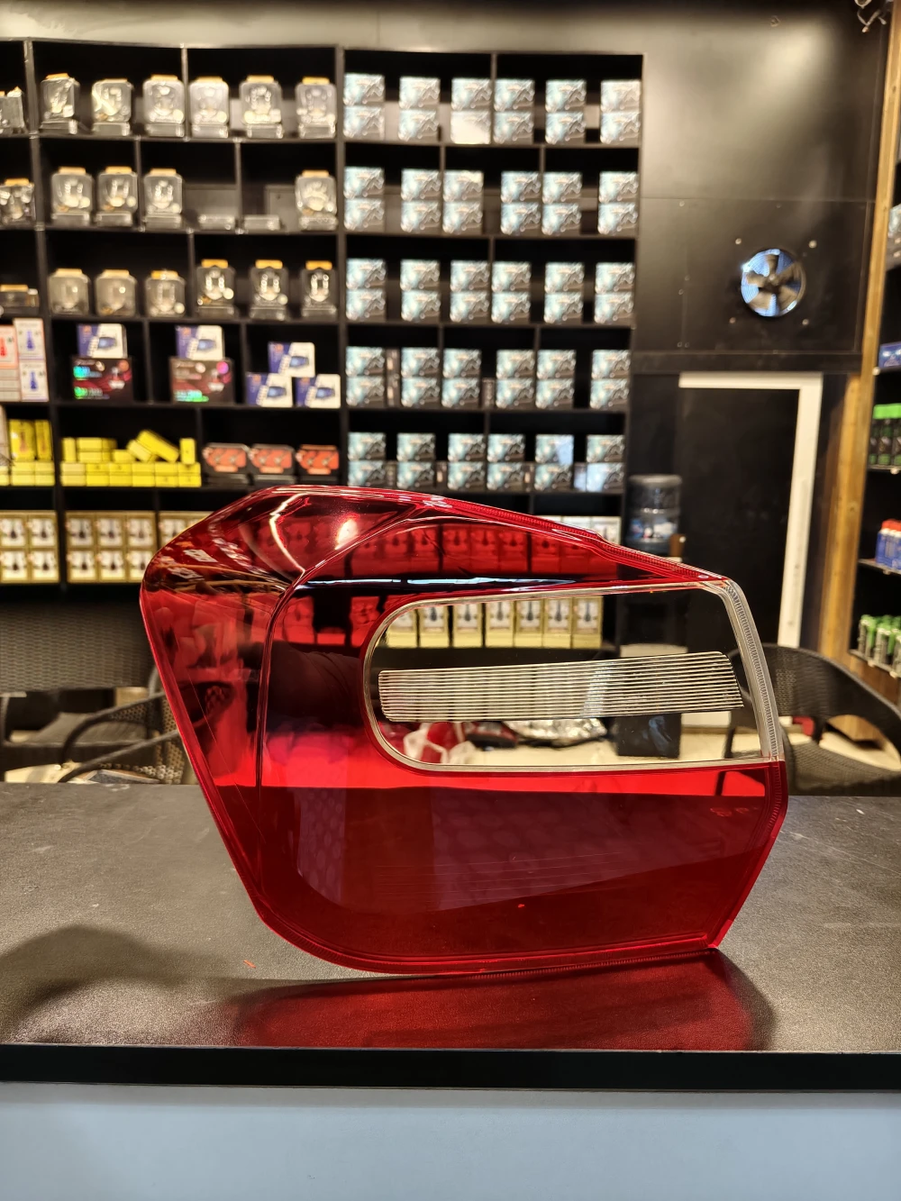 باغة فانوس سوبارو XV 2015  خلفي